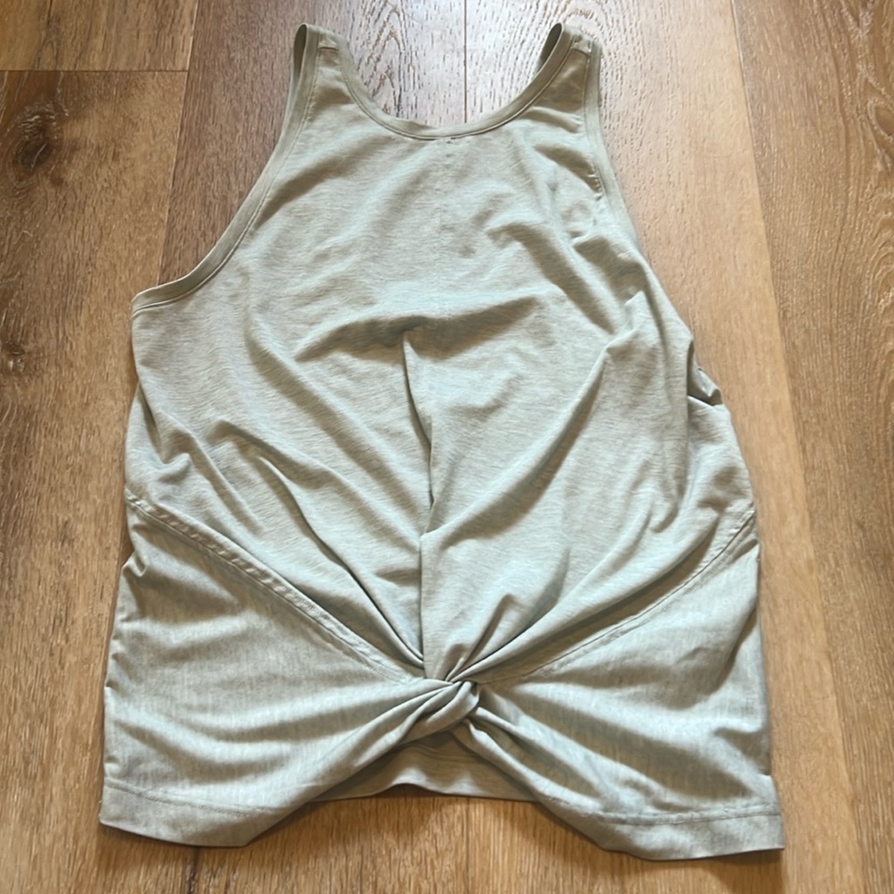 Athleta Essence Spacedye Twist Front Tank Top Heather Green Gray Size XXS Shirt